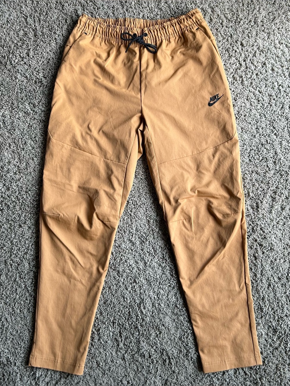 Nike Sportswear Tech Woven Jogger Mens Medium 29" Flax Brown Khaki Stretch Pants
